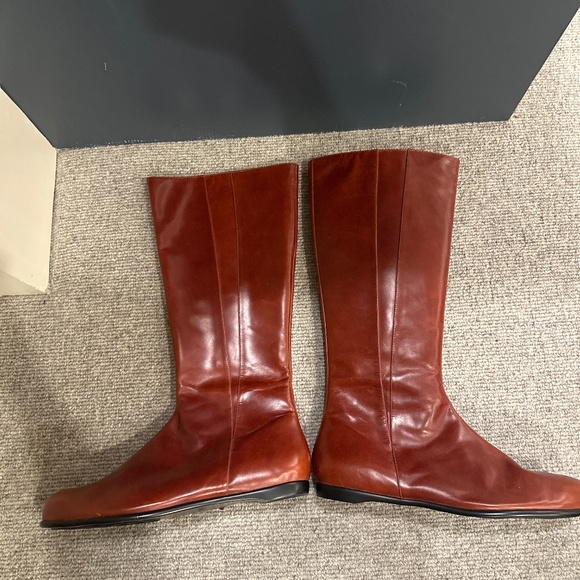 NWT 👢TARYN WOMENS HELIUM TALL BOOT IN BRANDY COLOR SIZE 9.5 WITH SIDE ZIPPERS - Picture 5 of 16